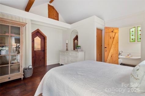 528 Padgettown Road Black Mountain NC 28711