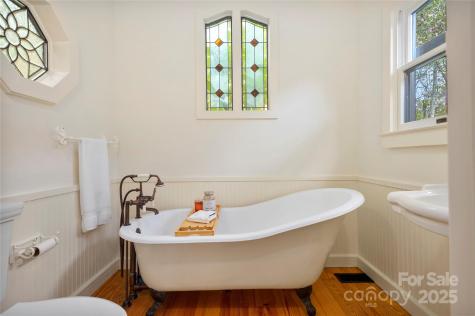 528 Padgettown Road Black Mountain NC 28711