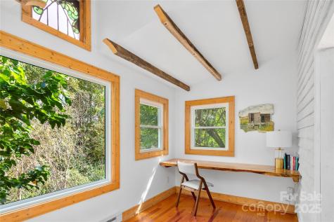 528 Padgettown Road Black Mountain NC 28711