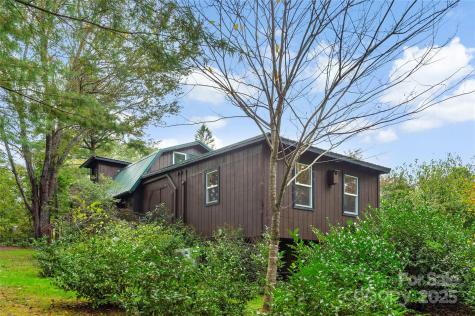 528 Padgettown Road Black Mountain NC 28711