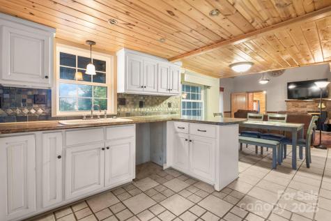 820 Peacehaven Place NW Lenoir NC 28645