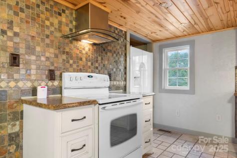 820 Peacehaven Place NW Lenoir NC 28645