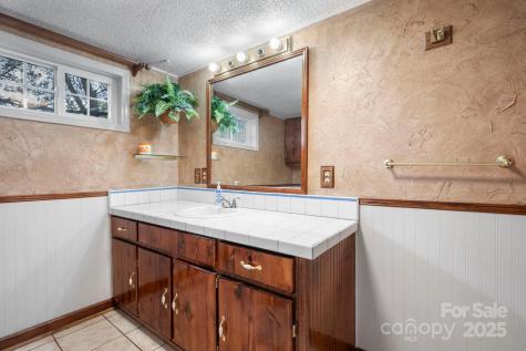 820 Peacehaven Place NW Lenoir NC 28645