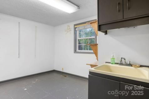 820 Peacehaven Place NW Lenoir NC 28645