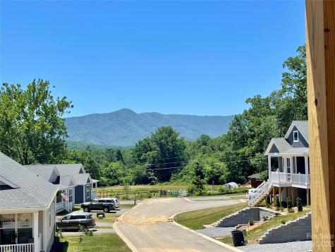 1104 Blueview Drive Black Mountain NC 28711