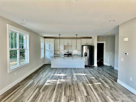 1104 Blueview Drive Black Mountain NC 28711