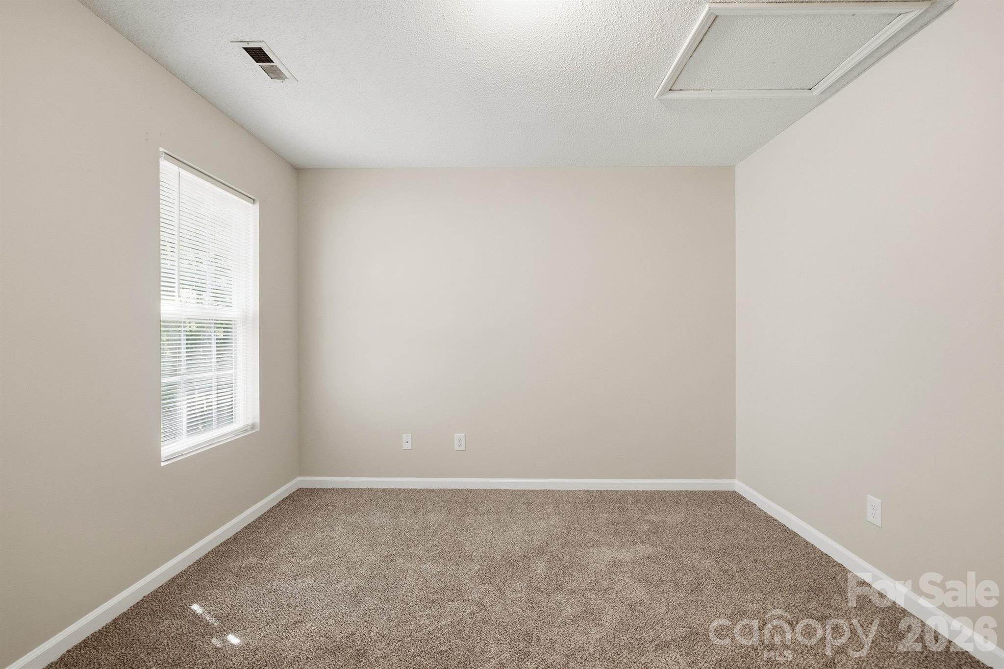 1057 19th Street NE Hickory NC 28601