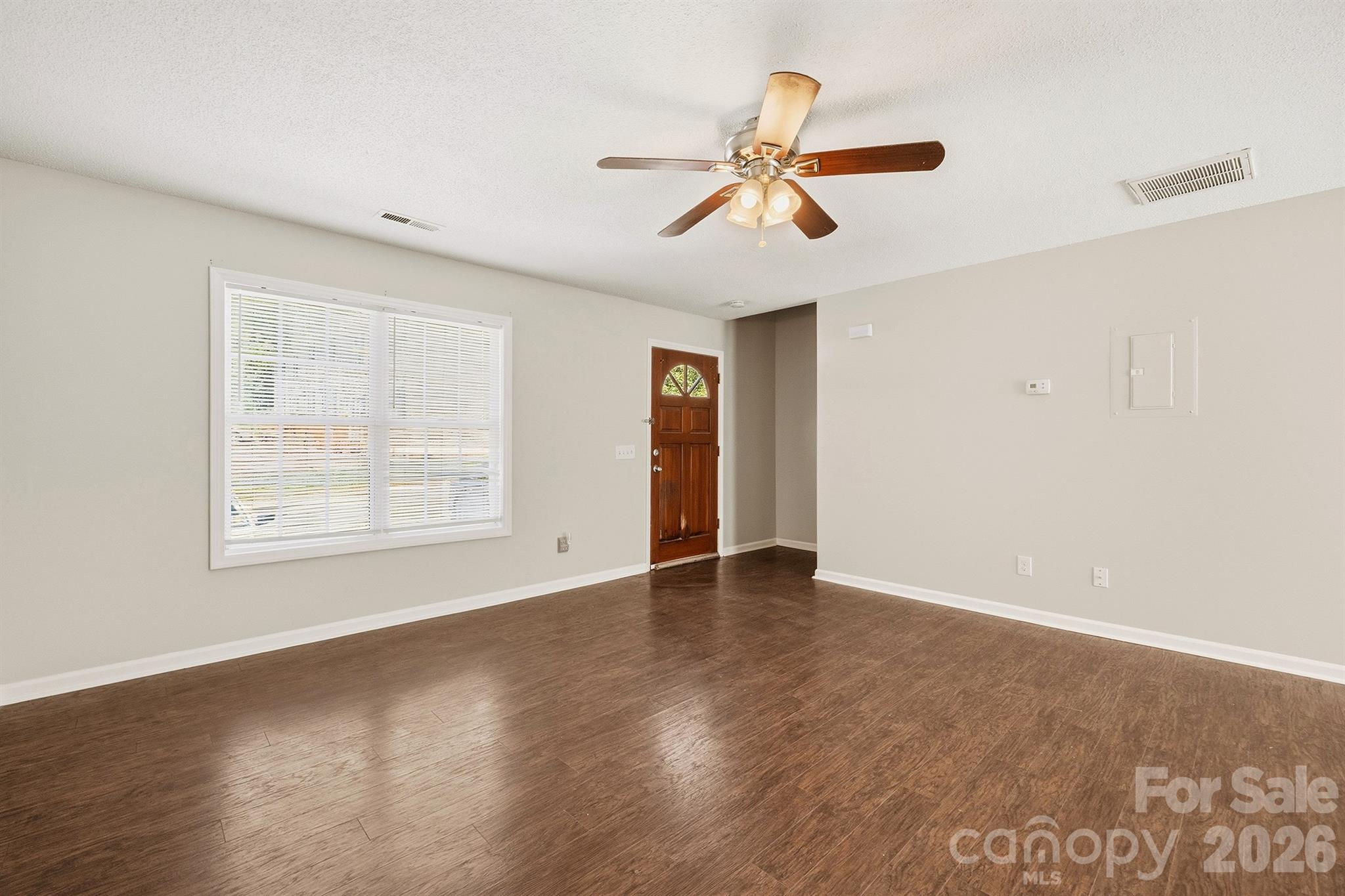 1057 19th Street NE Hickory NC 28601