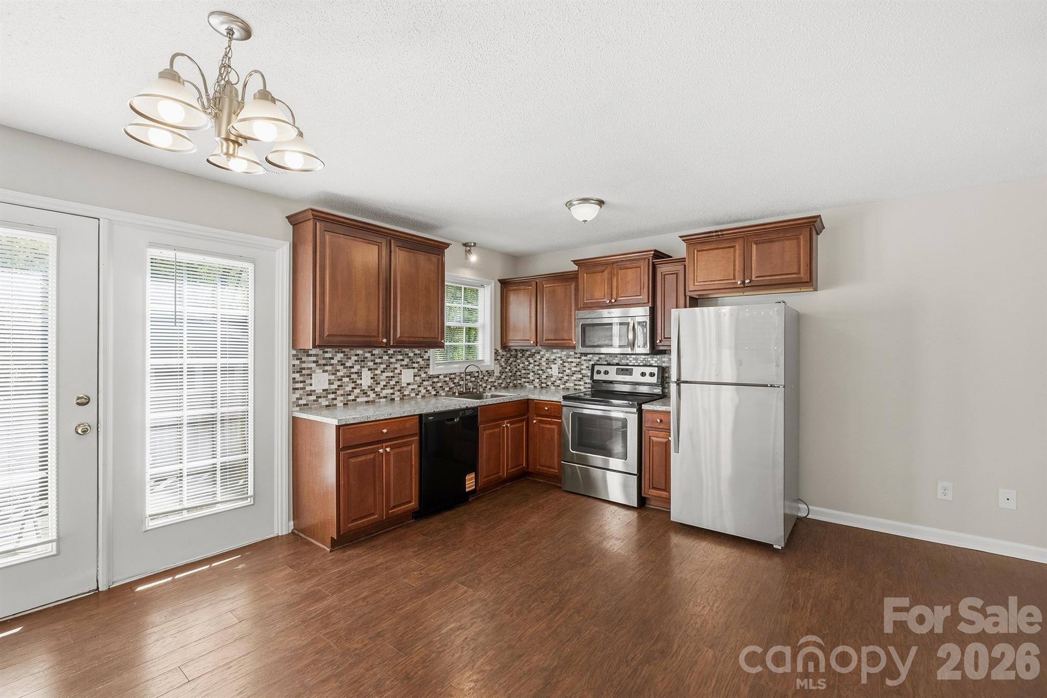 1057 19th Street NE Hickory NC 28601