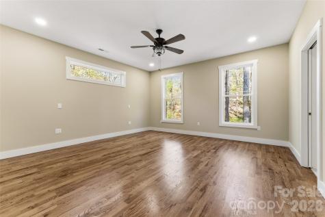 1462 Brightwater Road Hendersonville NC 28739