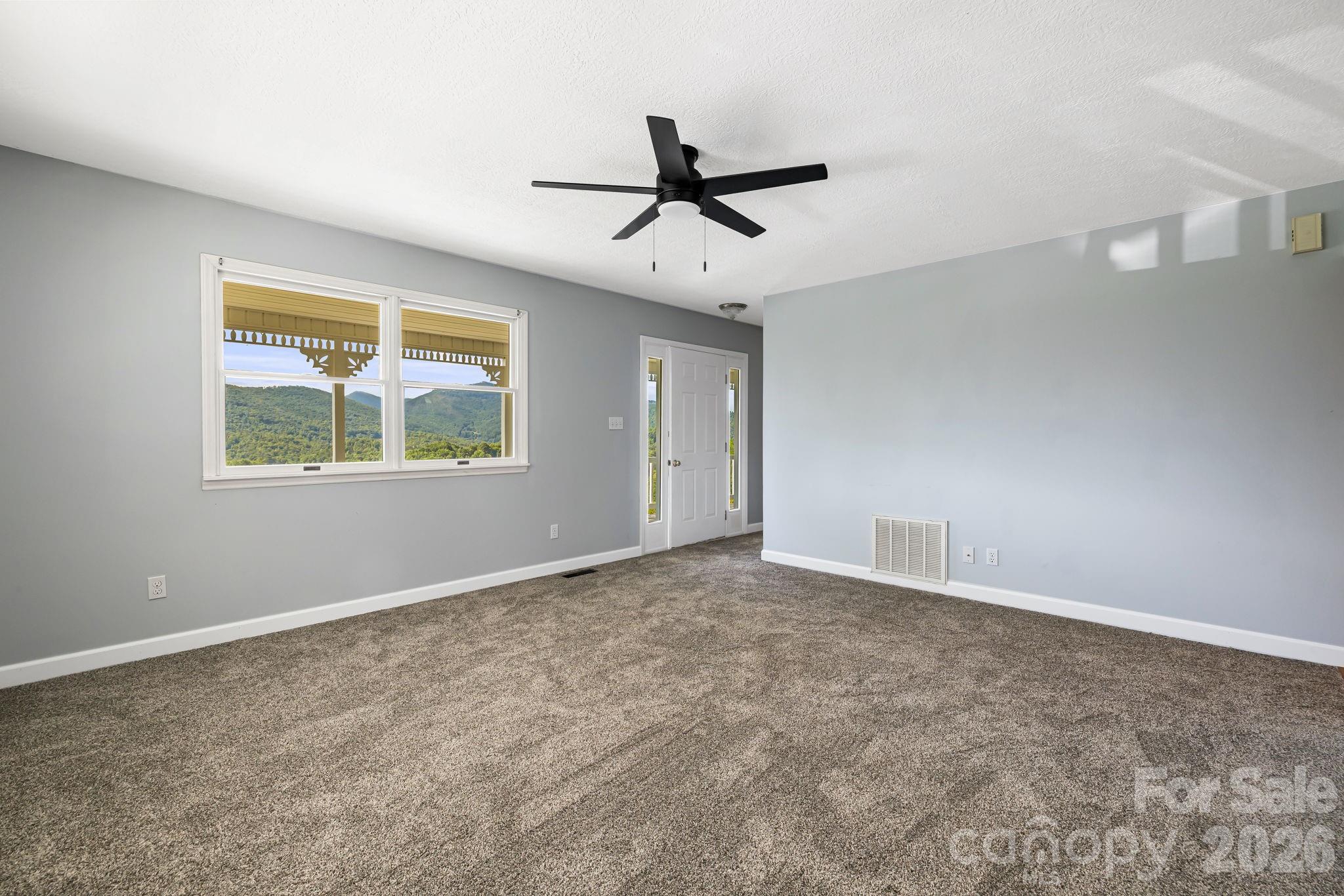 95 Friendship Road Burnsville NC 28714