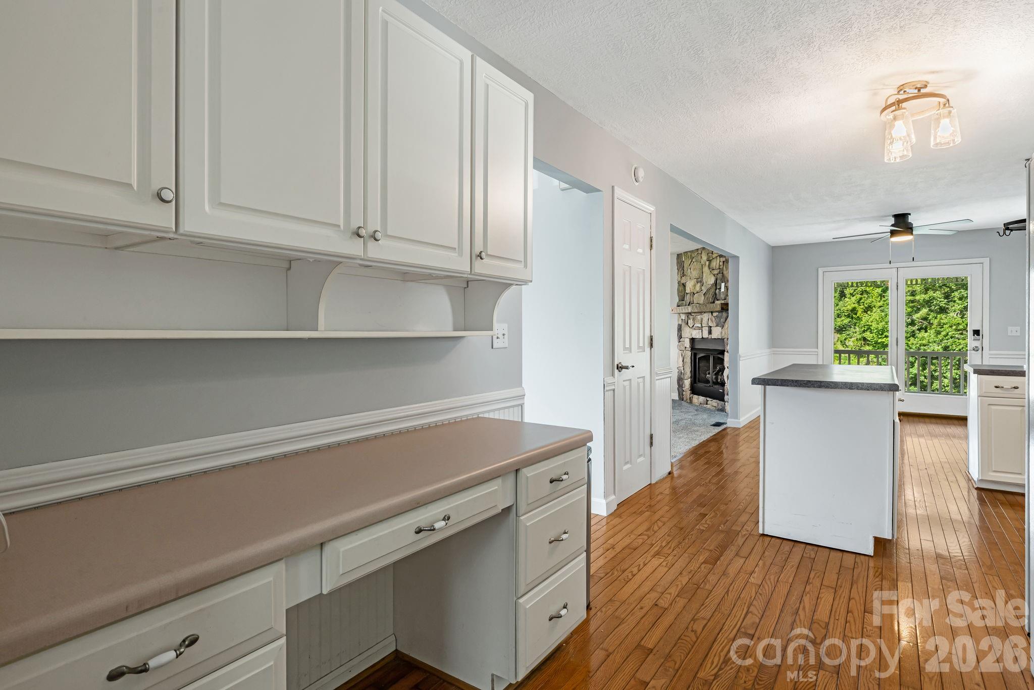 95 Friendship Road Burnsville NC 28714