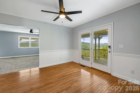 95 Friendship Road Burnsville NC 28714