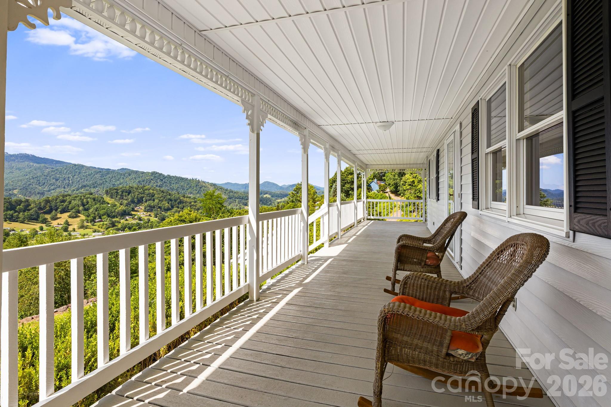 95 Friendship Road Burnsville NC 28714
