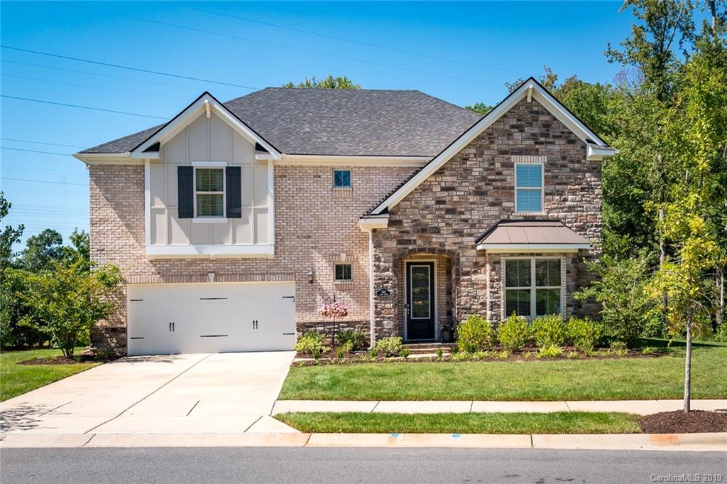 1125 Yarrow Street Matthews NC 28104
