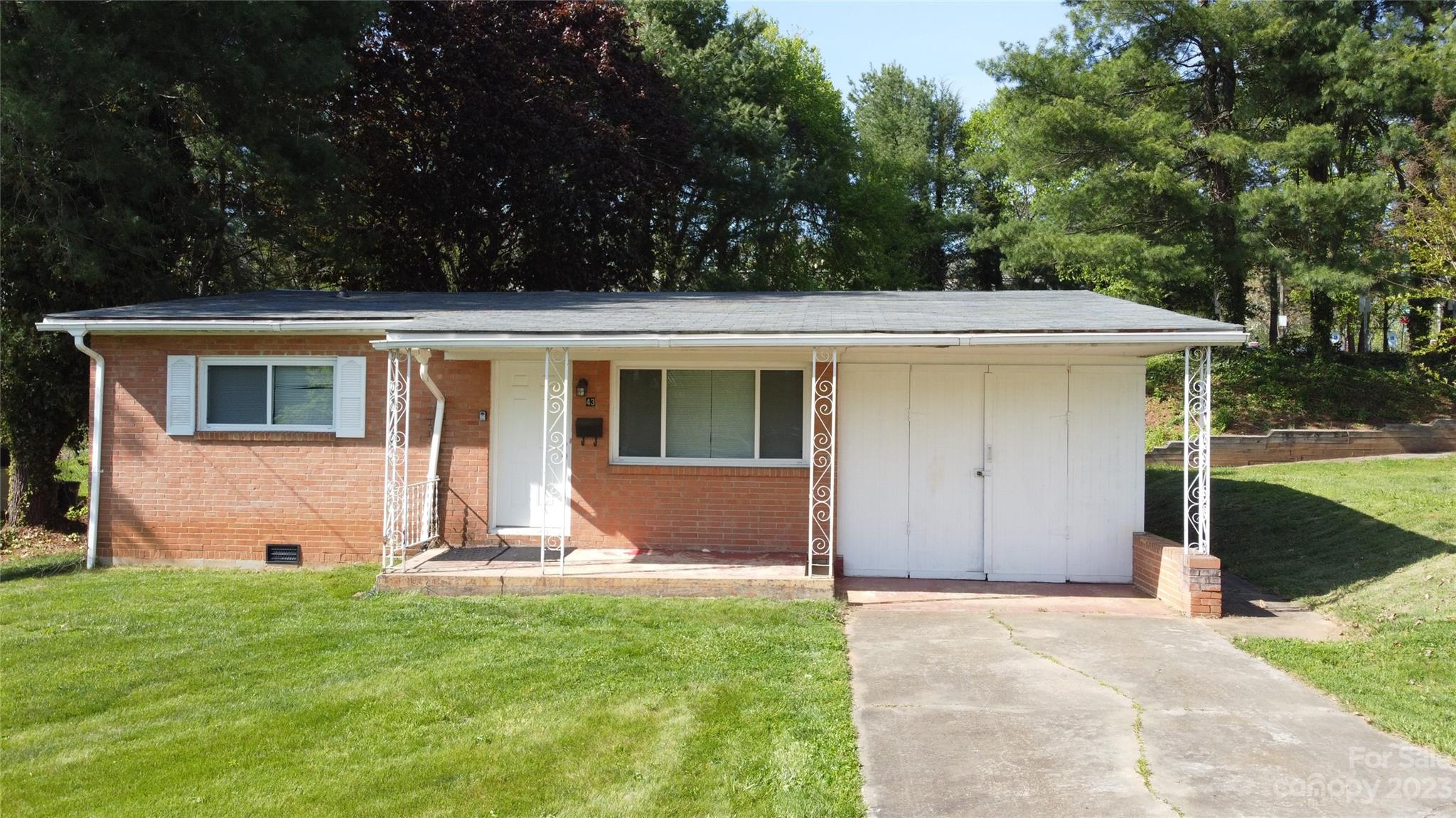 43 Redfern Street Asheville NC 28806