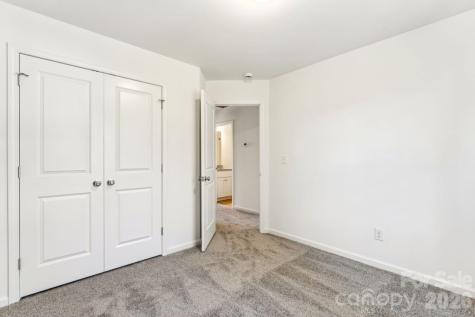 416 N 9th Street Bessemer City NC 28016