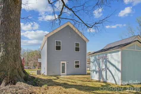 416 N 9th Street Bessemer City NC 28016