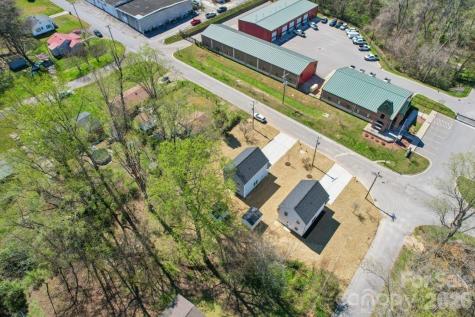 416 N 9th Street Bessemer City NC 28016