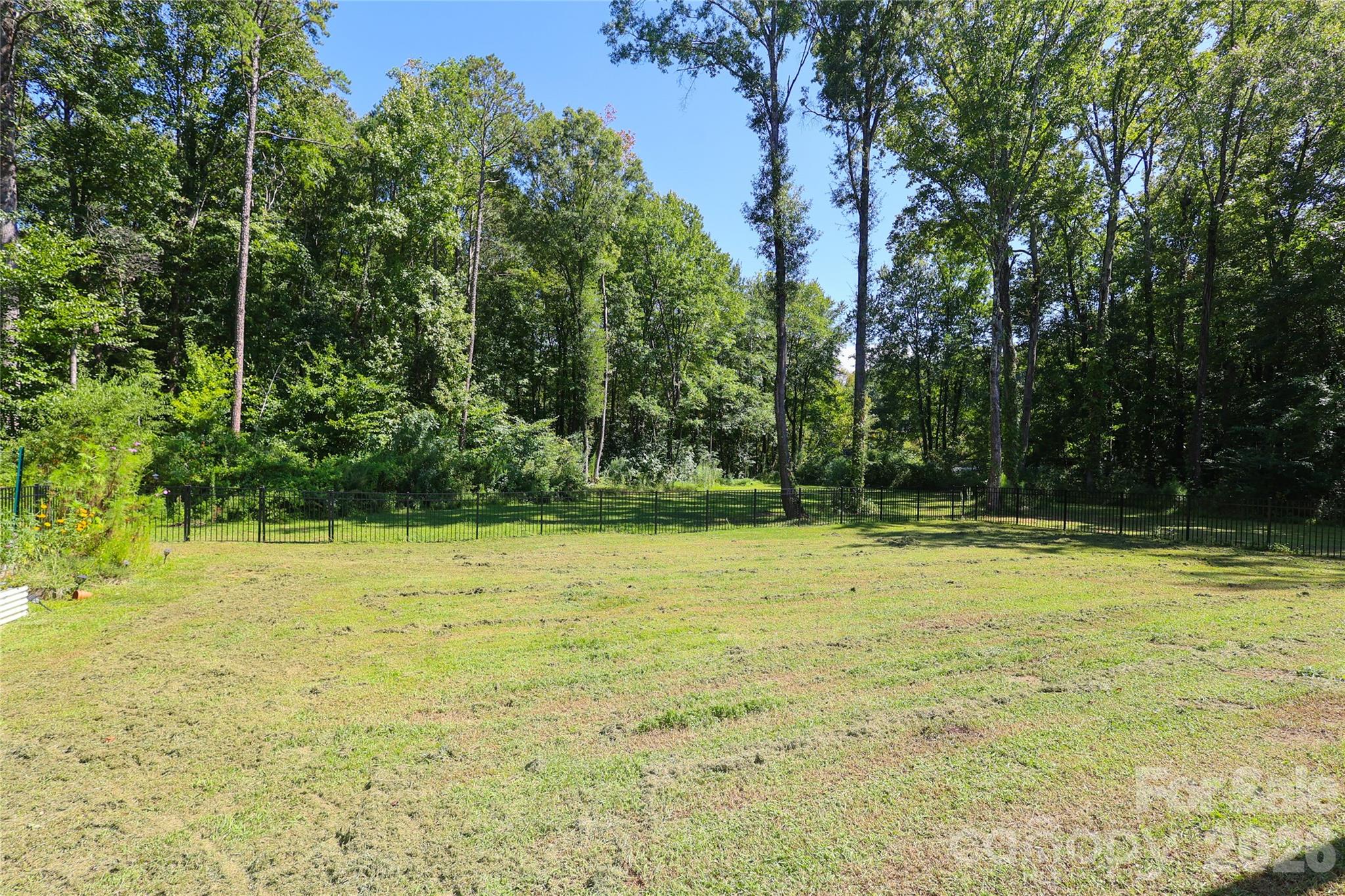 10105 Greenwood Court Charlotte NC 28215