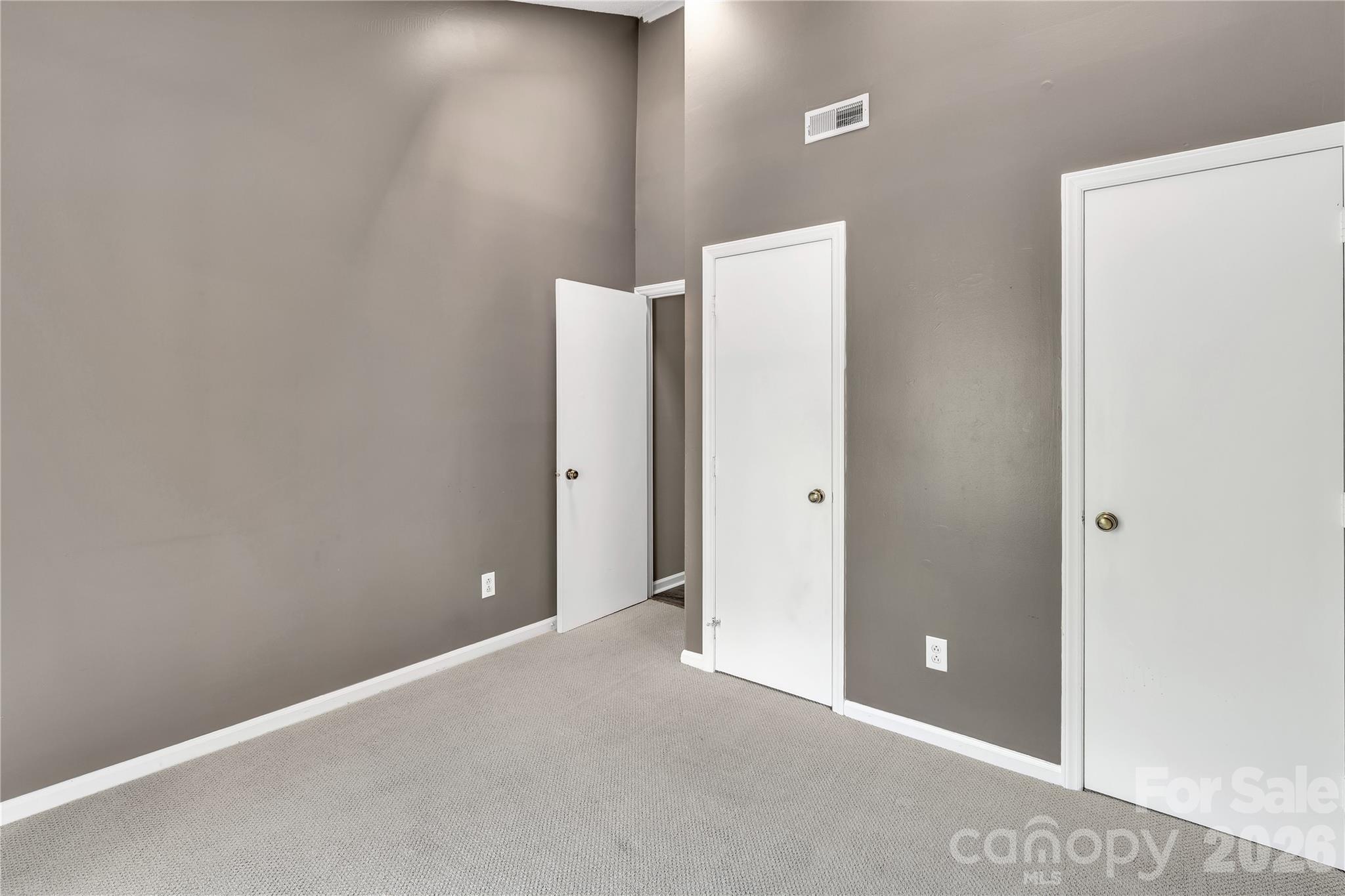 8073 Charter Oak Lane Charlotte NC 28226