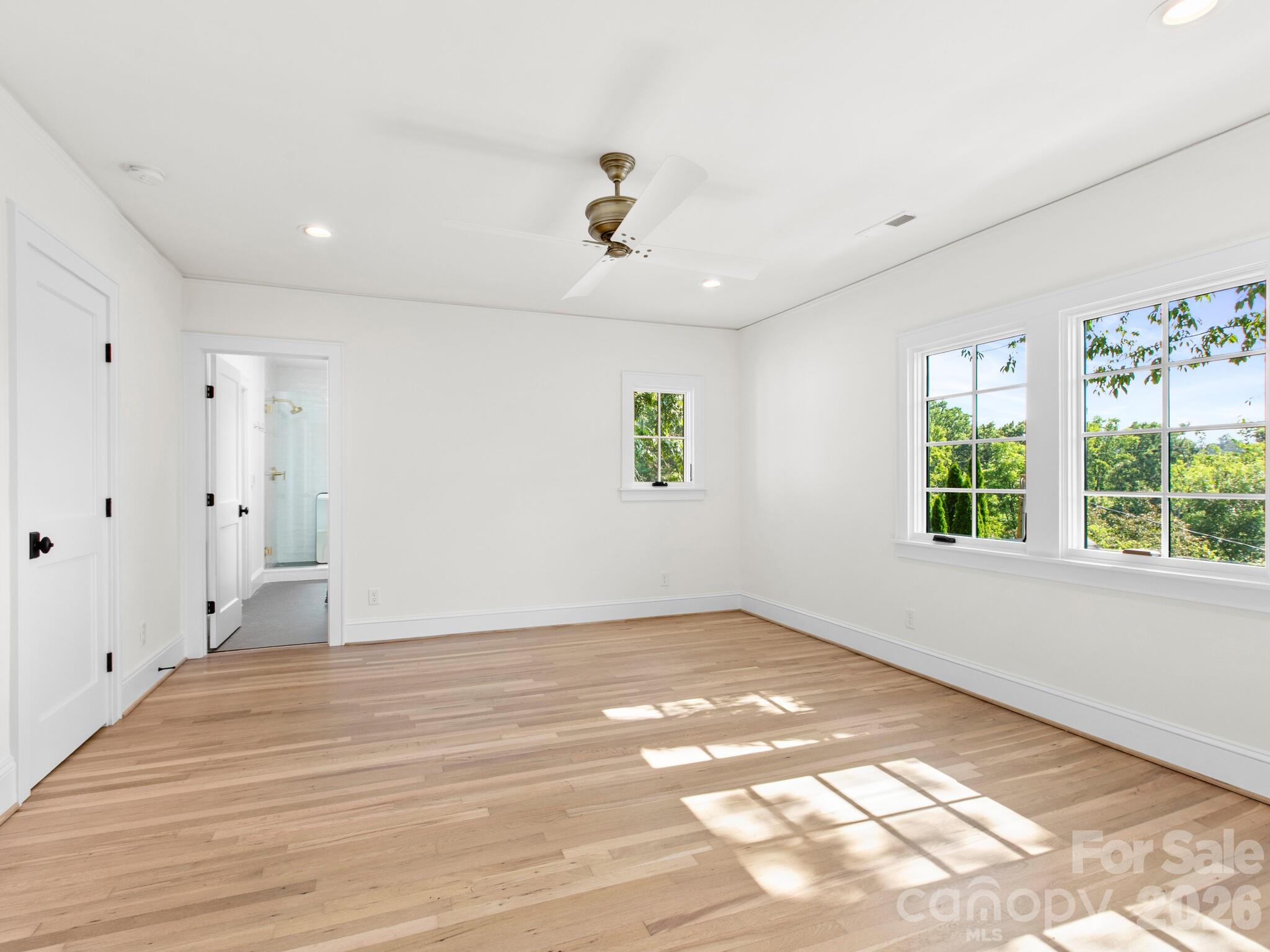 18 Normandy Road Asheville NC 28803