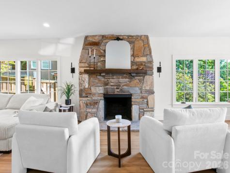 18 Normandy Road Asheville NC 28803