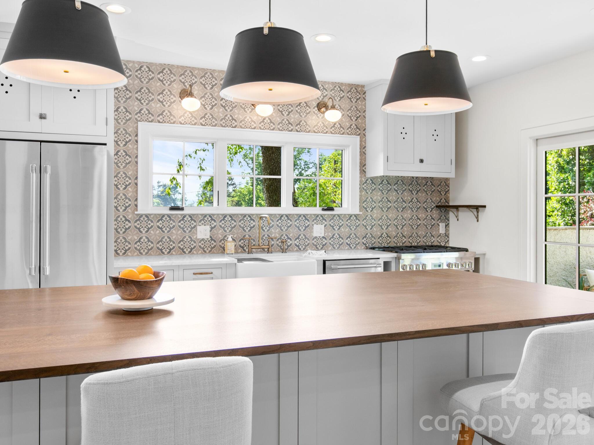 18 Normandy Road Asheville NC 28803