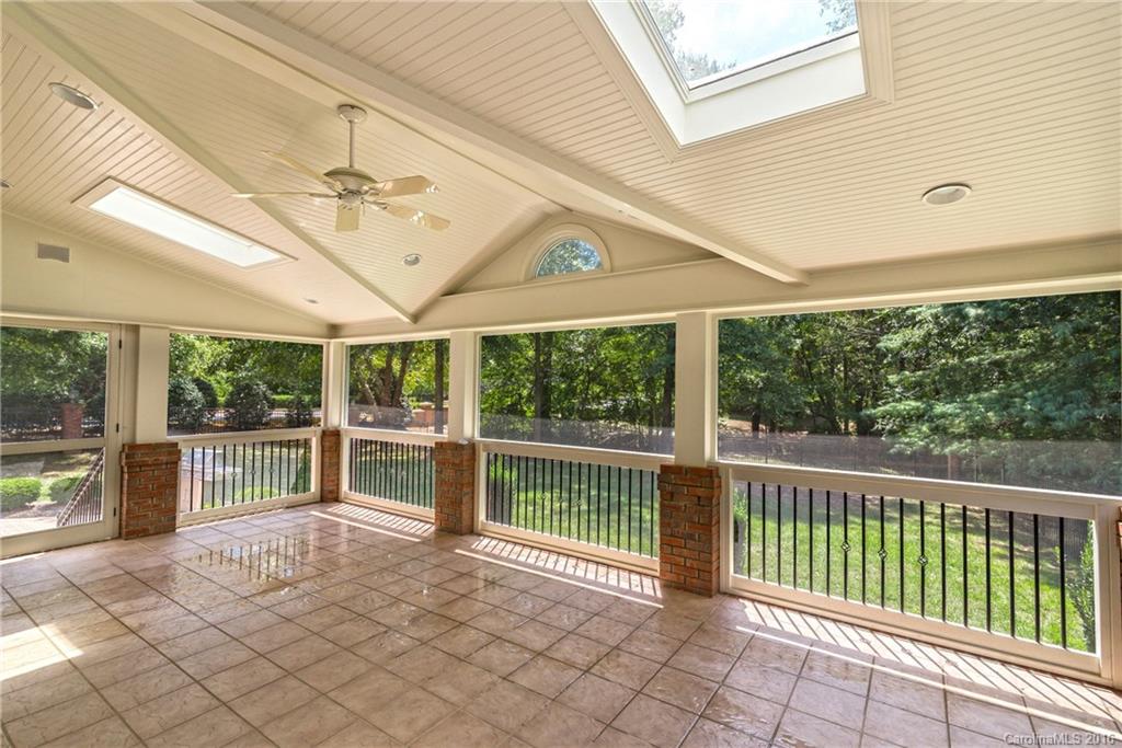 7115 Darnley Place Charlotte NC 28226
