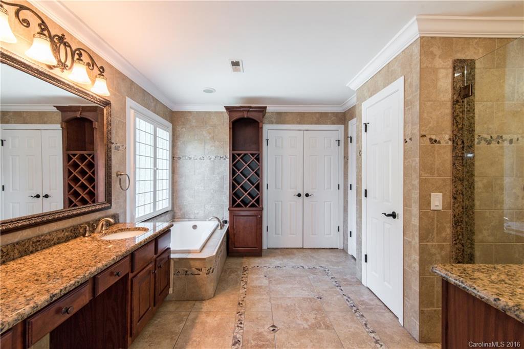 7115 Darnley Place Charlotte NC 28226