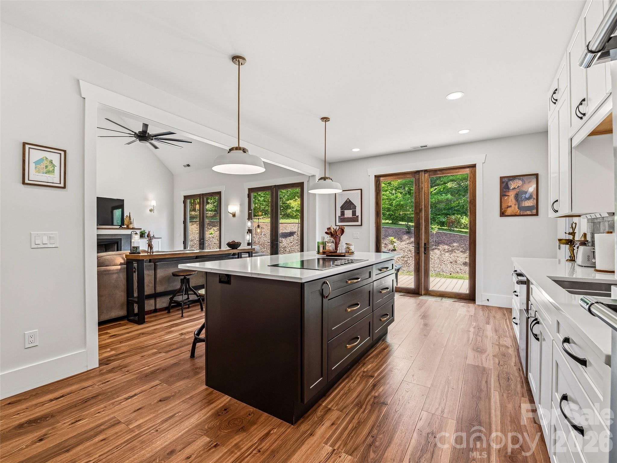 158 Trellem Trail Hendersonville NC 28739