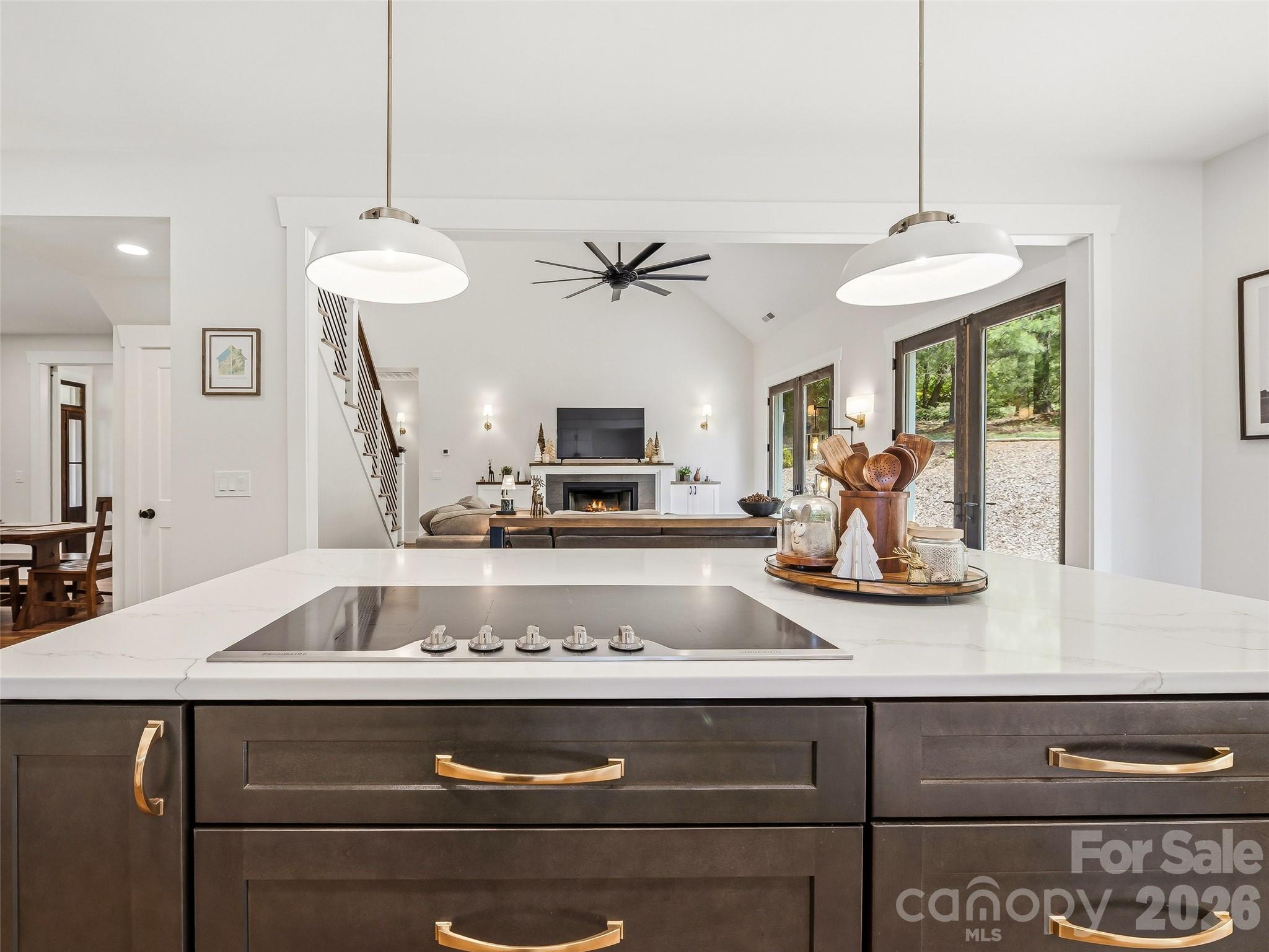 158 Trellem Trail Hendersonville NC 28739