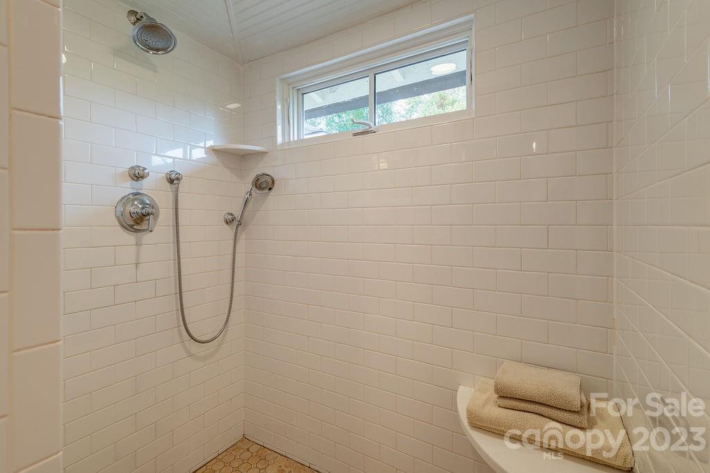 5 Elkmont Terrace Asheville NC 28804