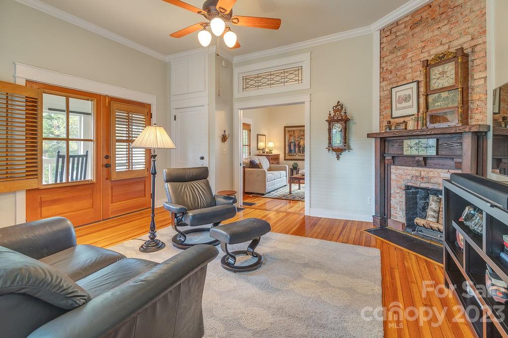 5 Elkmont Terrace Asheville NC 28804