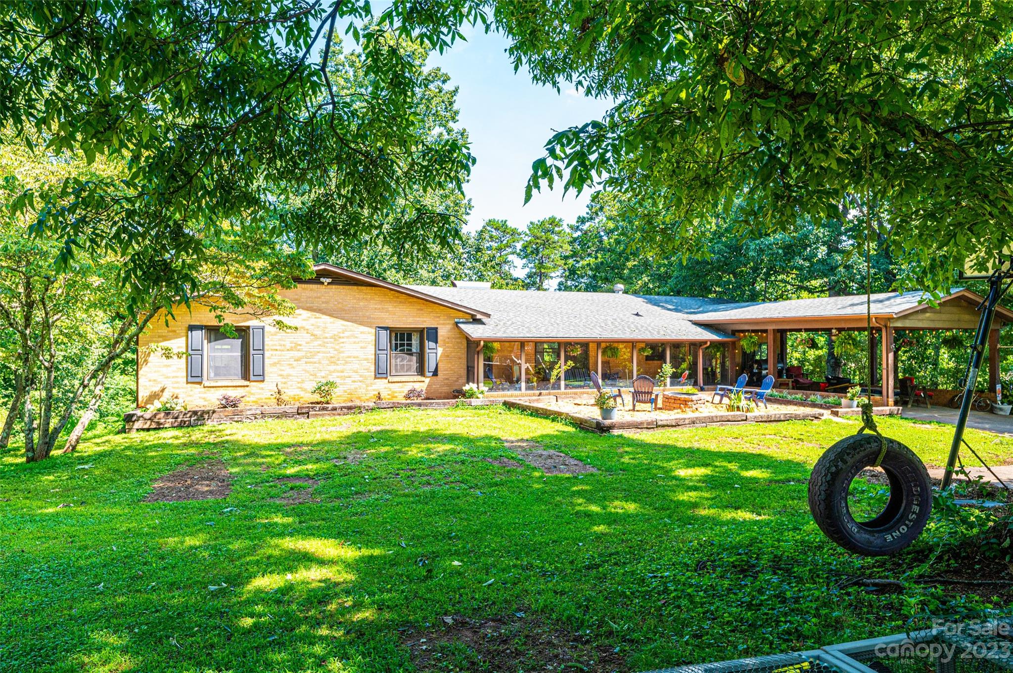 1707 Crafton Road Hickory NC 28602