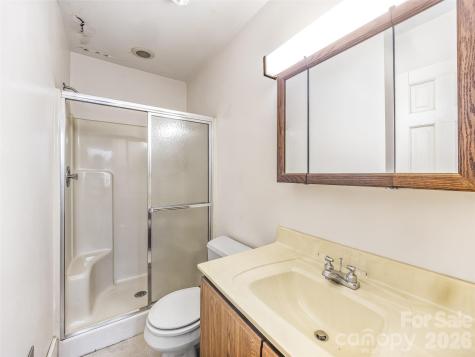 385 Chunns Cove Road Asheville NC 28805