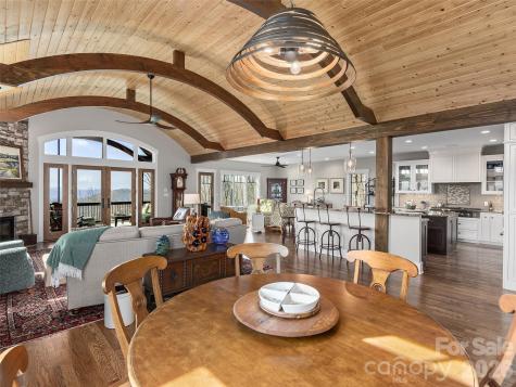 31 Wonderland Ridge Lane Fairview NC 28730