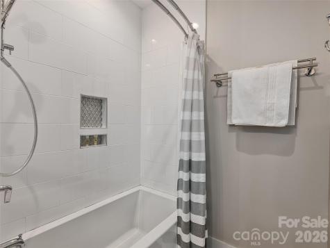 31 Wonderland Ridge Lane Fairview NC 28730