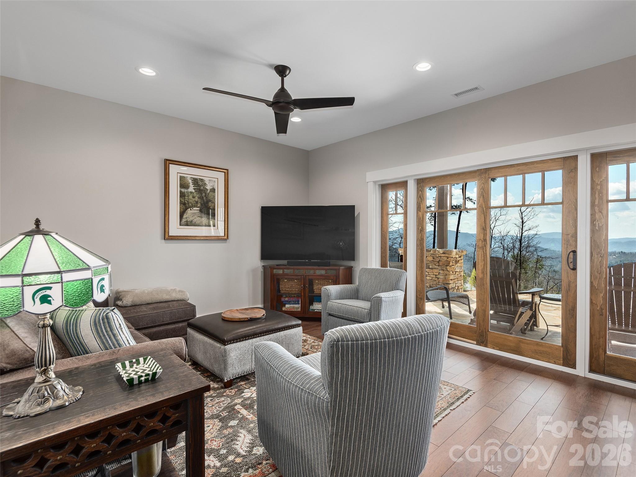 31 Wonderland Ridge Lane Fairview NC 28730