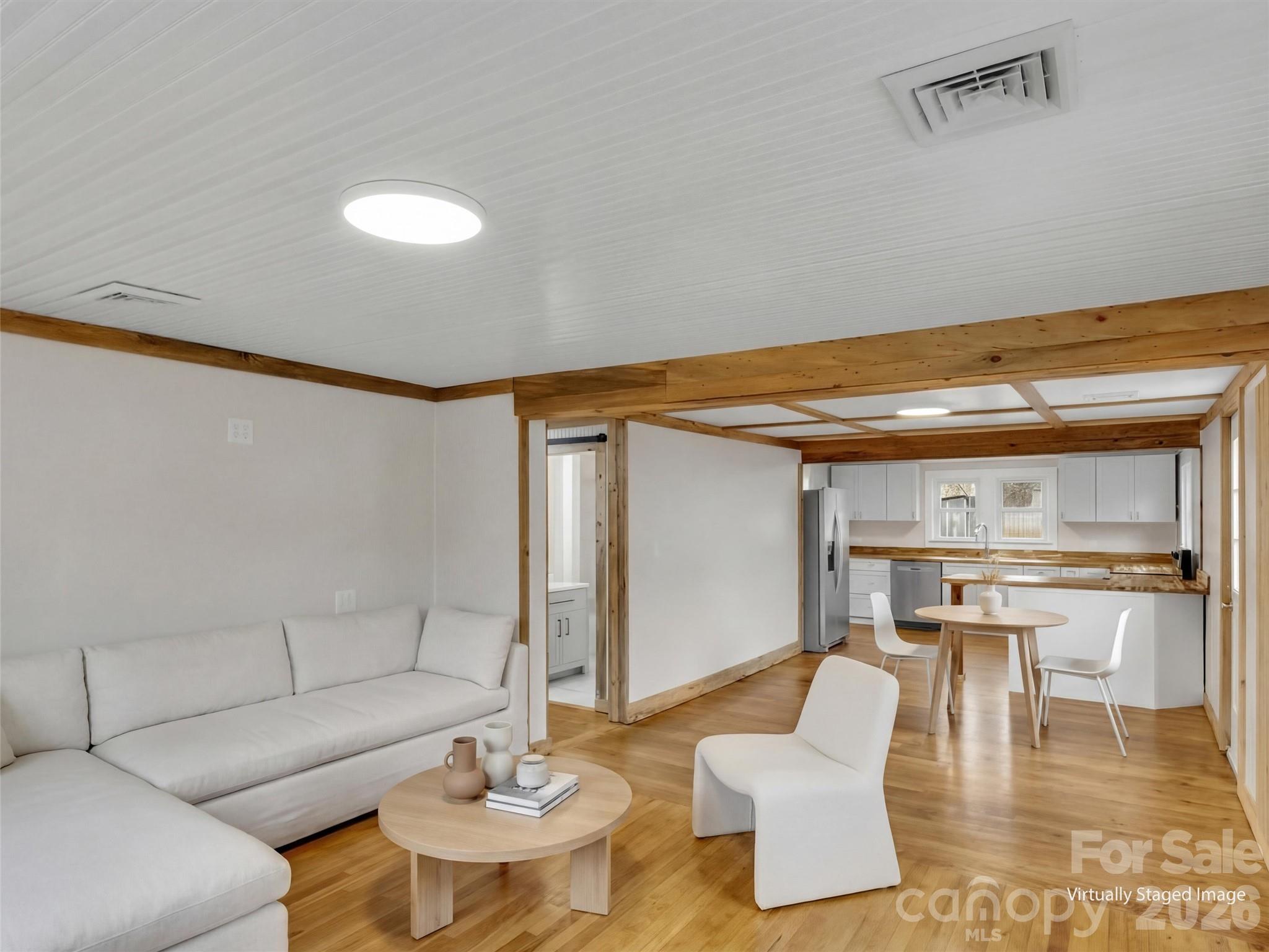 106 Long Street Waynesville NC 28786
