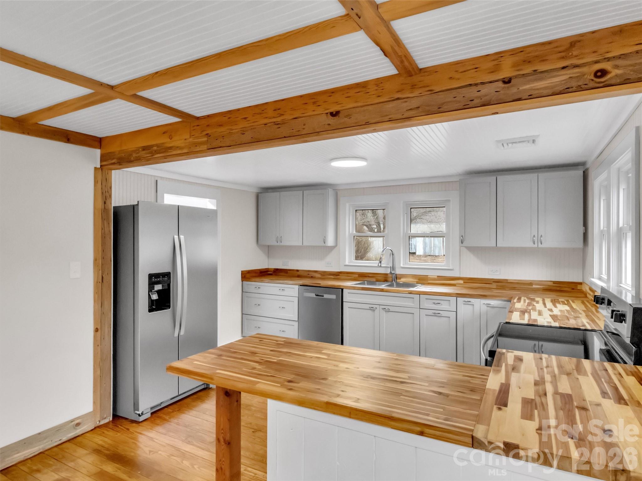 106 Long Street Waynesville NC 28786
