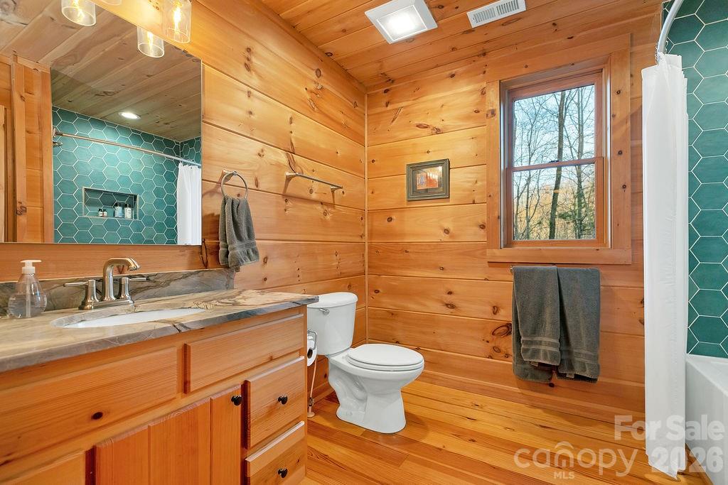 130 Greenfield Circle Brevard NC 28712