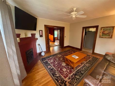 176 S French Broad Avenue Asheville NC 28801