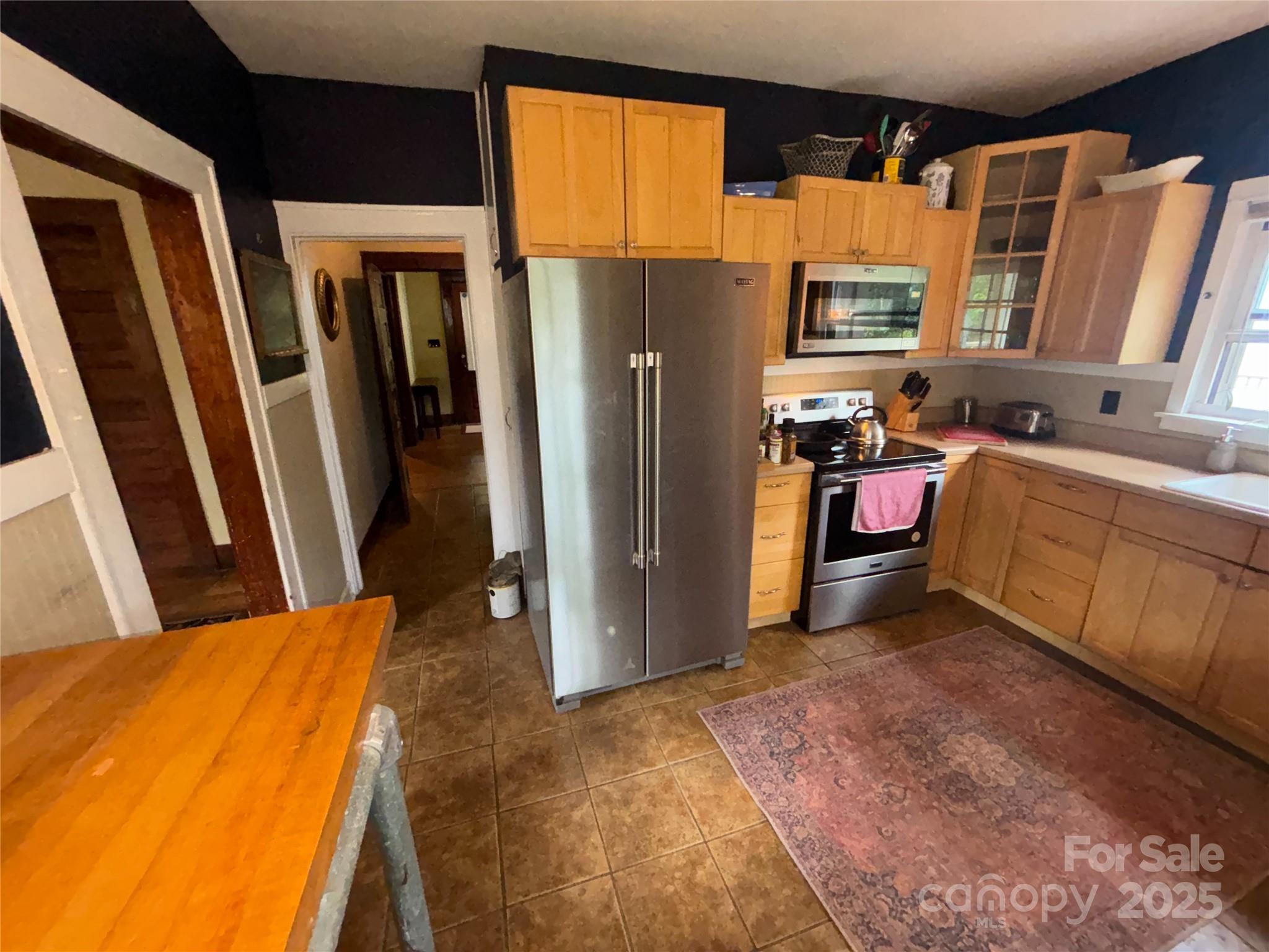 176 S French Broad Avenue Asheville NC 28801