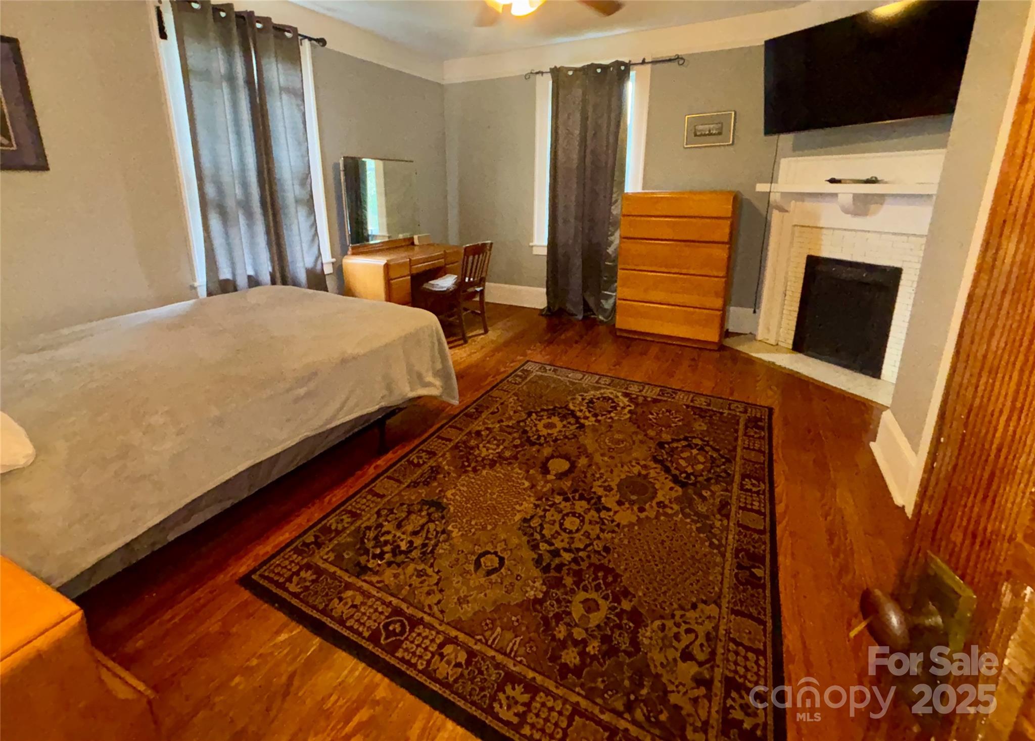 176 S French Broad Avenue Asheville NC 28801