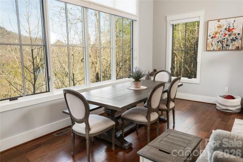86 Indigo Bunting Court Tuckasegee NC 28783