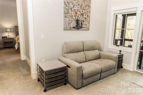 86 Indigo Bunting Court Tuckasegee NC 28783