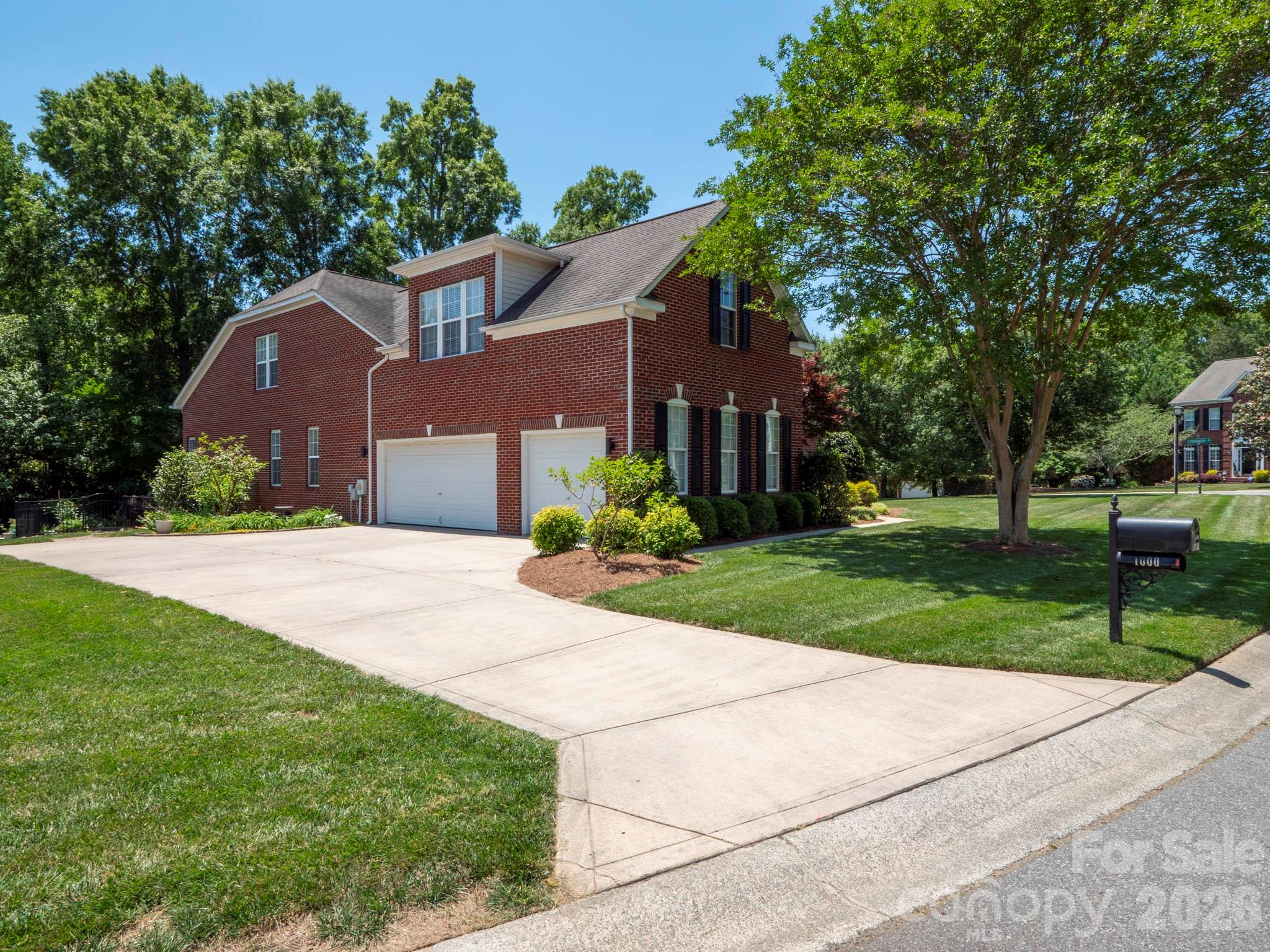 1000 Irish Moss Lane Matthews NC 28104
