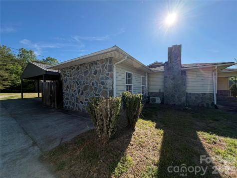 3838 Cliffside Road Mooresboro NC 28114