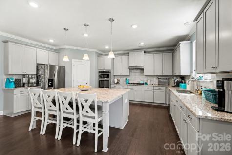1300 Oakhurst Drive Waxhaw NC 28173
